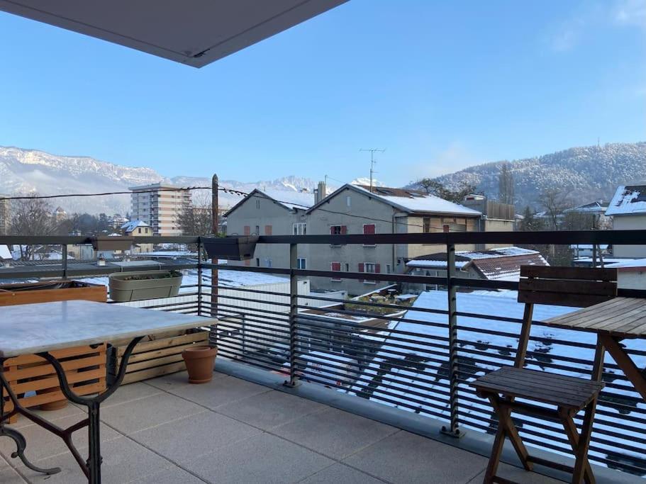 La Parenthese - Annecy- Grande Terrasse - Chambre - Garage Esterno foto